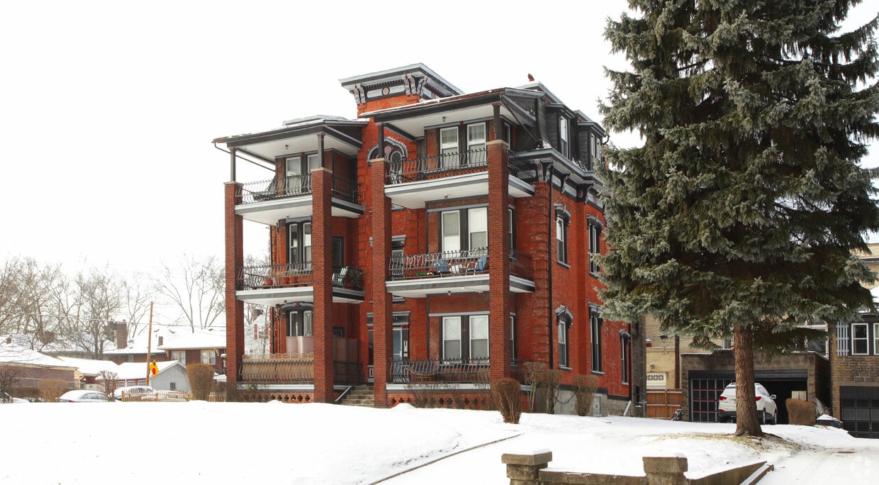 Building Photo - Linn Apartments