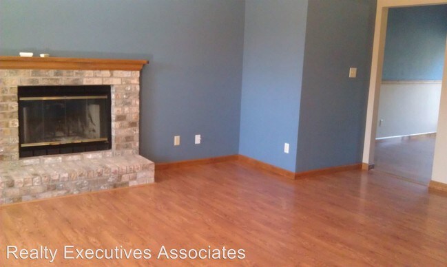 Building Photo - 3 br, 2 bath House - 3222 Granite Circle