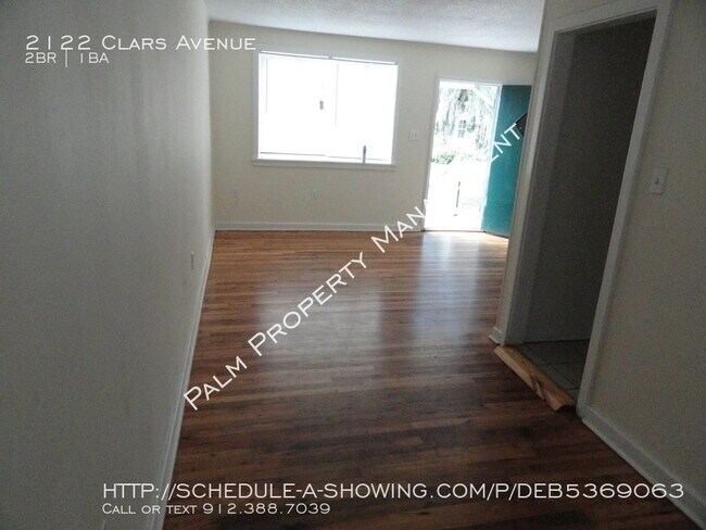 Building Photo - 2122 Clars Ave