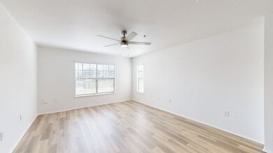 Interior Photo - MacAlpine Place