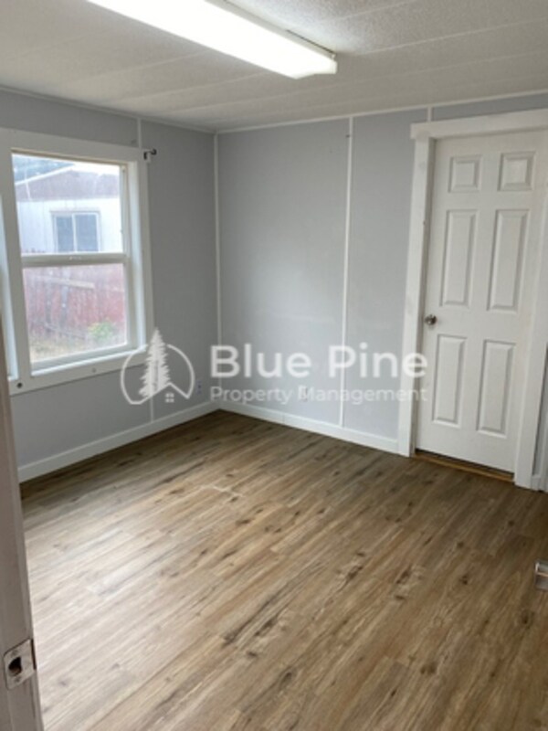 Foto del edificio - 925 Wilson Ave