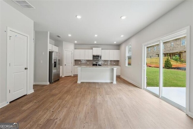 Building Photo - 737 Ruddy Dr