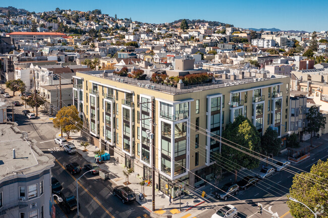 Aerial Photo - 1182-1198 Valencia St