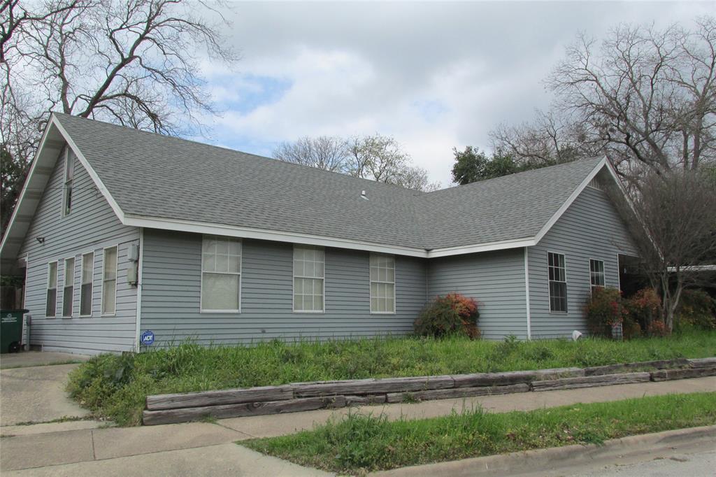Foto principal - 1500 Cullen Ave