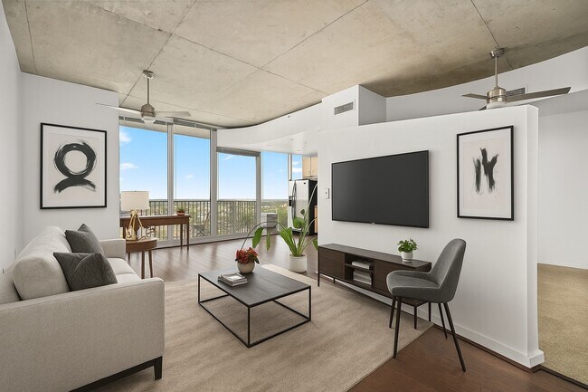 Foto del edificio - 5925 Almeda Rd