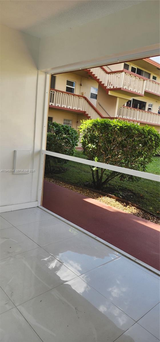 Building Photo - 5300 Washington St