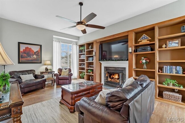 Building Photo - 1611 11th Fairway Dr