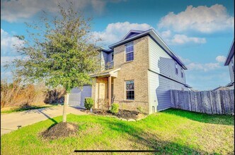 Building Photo - 5026 Fairwater Ct