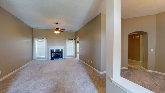 Foto del edificio - Immaculate Masterpiece in Prattville 4/2