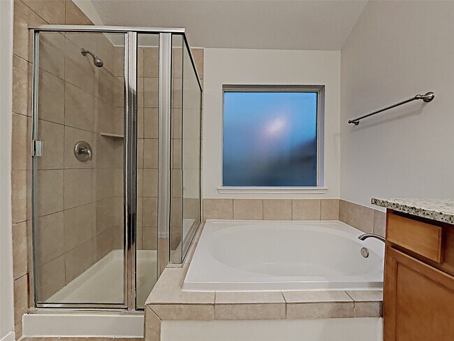 Foto del edificio - 30114 Saw Oaks Dr