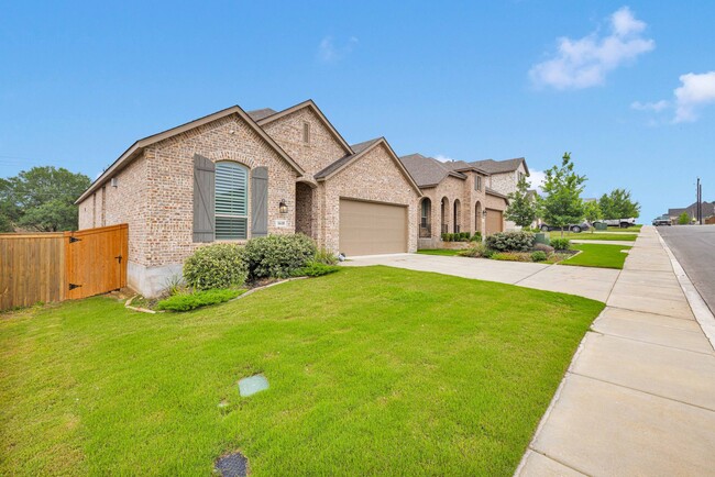 Building Photo - Modern Comfort Meets Style in This Immacul...