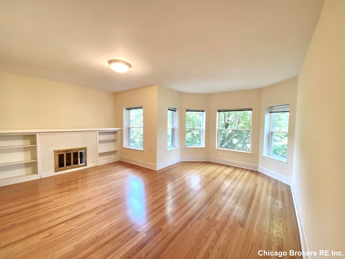 Foto principal - 3432 N Bell Ave