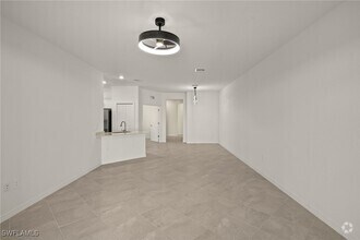 Building Photo - 44331 Topmast Ter