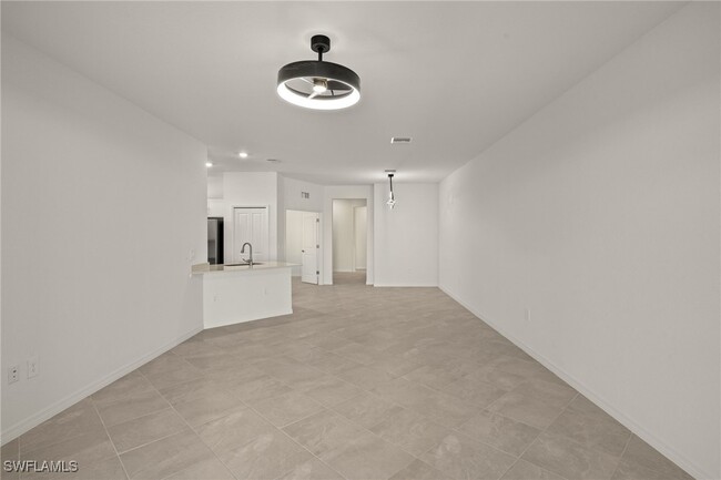 Building Photo - 44325 Topmast Ter