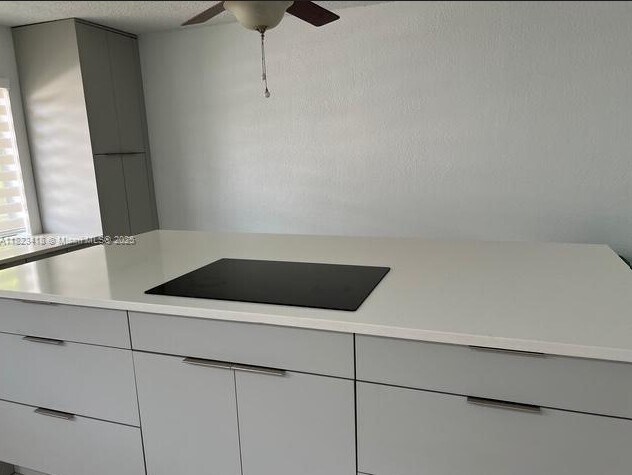 Foto del edificio - 10860 NW 40th St