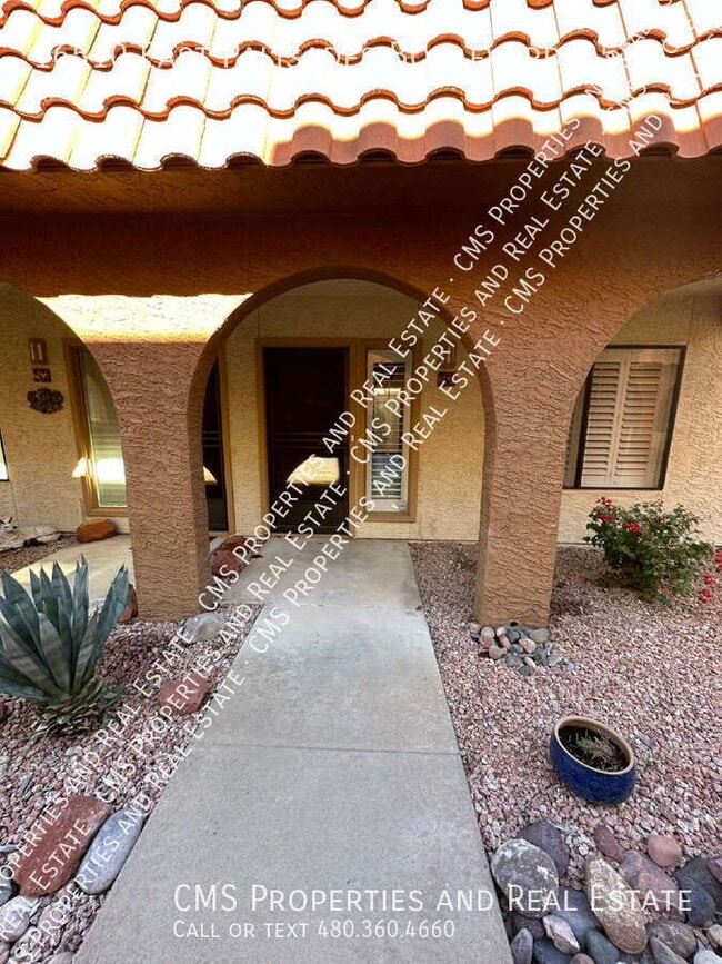Foto del edificio - 16510 E Palisades Blvd