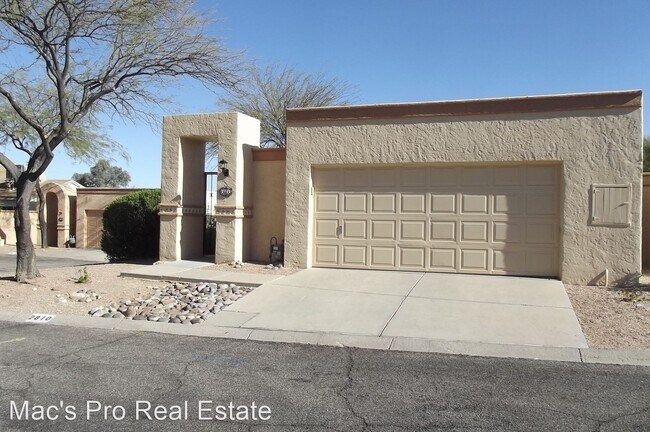 Foto del edificio - 3 br, 2 bath House - 2810 W. Daffodil Place