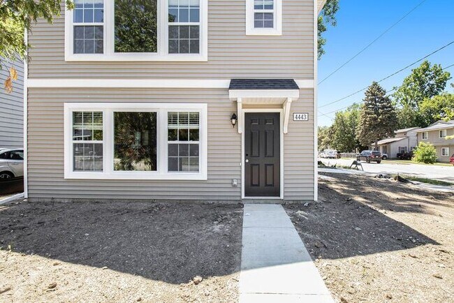 Building Photo - 4678 Ammon Dr