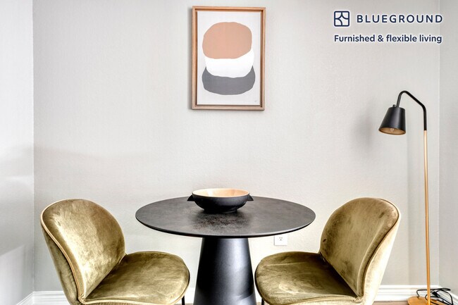 Foto del edificio - 404 Rio Grande St