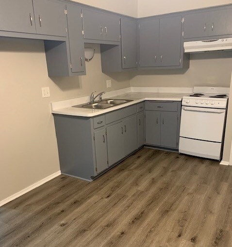 Foto del edificio - 3849 S 76th St