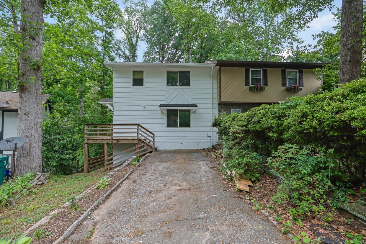 Foto principal - 2551 Park Rd