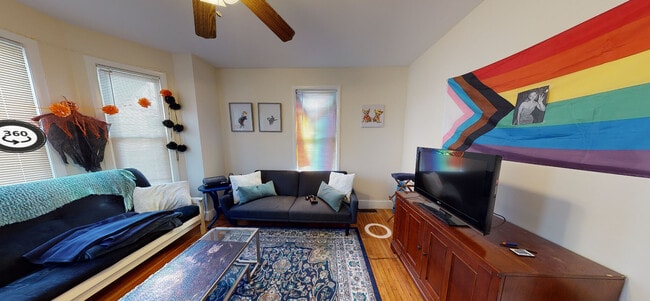 Foto del edificio - 235 Freeman St