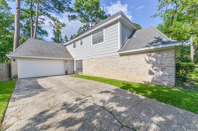 Building Photo - 4310 Brightwood Dr