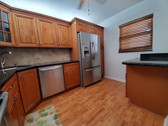 Building Photo - 2805 Casita Way
