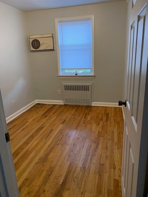 Foto del edificio - 43 Dank Ct