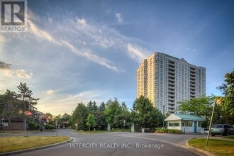 Building Photo - 2628-2628 McCowan Rd