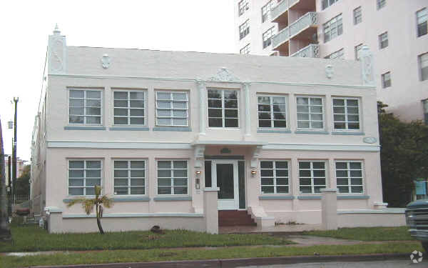 Building Photo - Coconut Condos Of South Beach