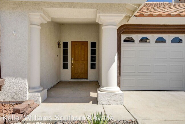 Foto del edificio - 3 br, 2 bath House - 8 RED FAWN CT.