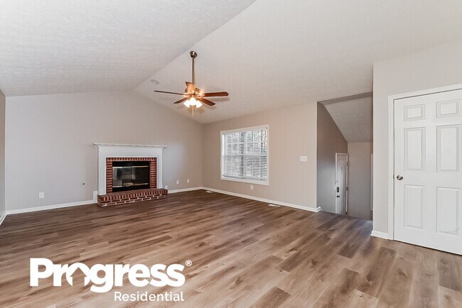 Building Photo - 415 Whaleys Lake Dr