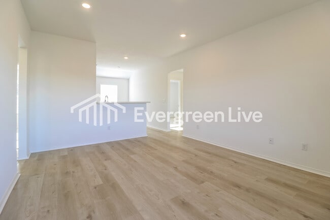 Foto del edificio - 41 Remington Ln