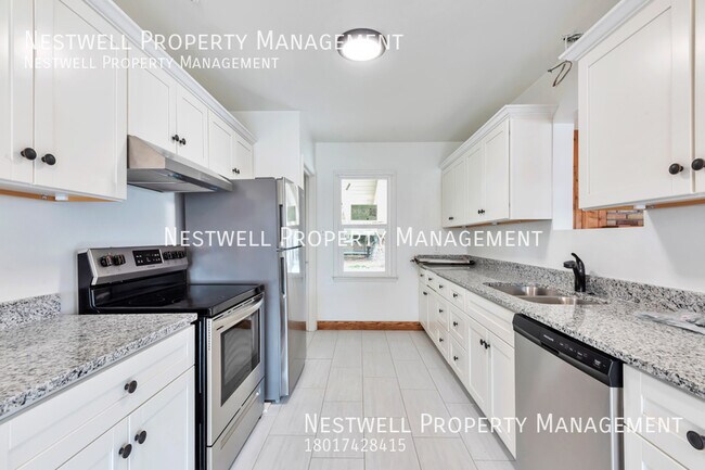 Foto del edificio - $500 OFF 1ST MONTH'S RENT - Amazing 5-bed ...