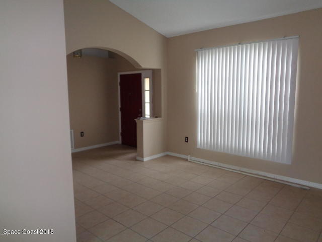 Building Photo - 1666 Amador Ave NW