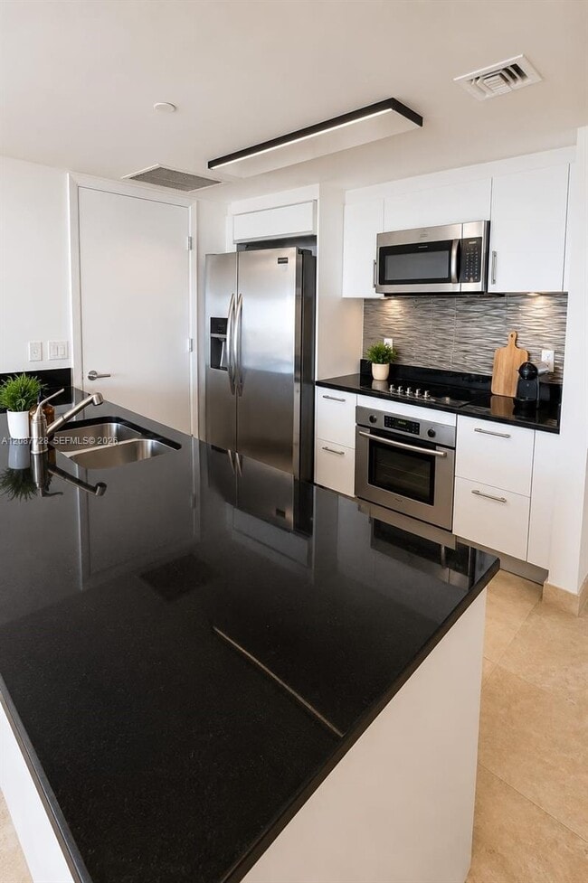 Building Photo - 50 Biscayne Blvd