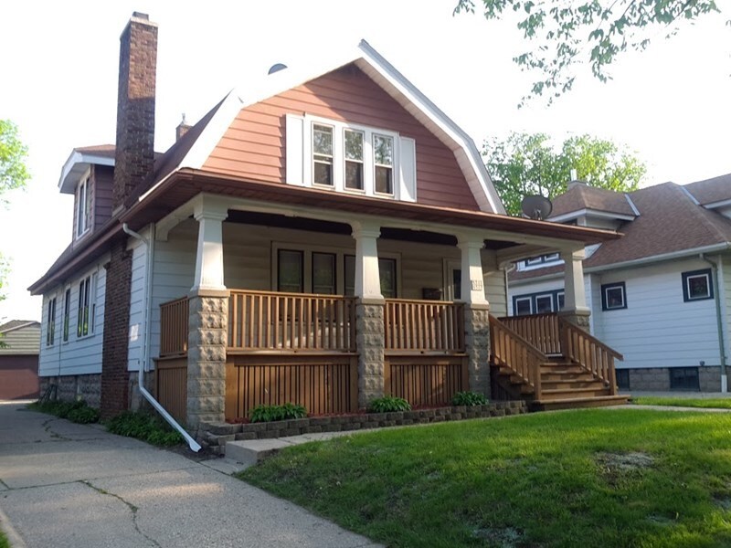 Primary Photo - 6519 Milwaukee Ave