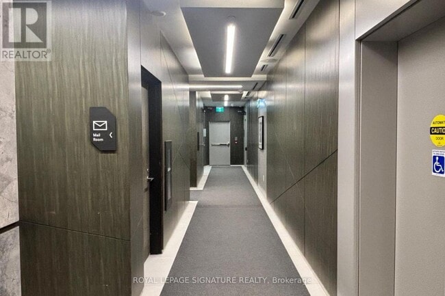 Building Photo - 50 McCaul St