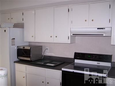 Building Photo - 102 Driftwood Ct