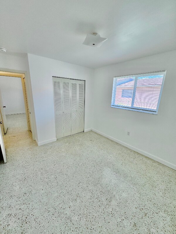 Foto del edificio - 626 W 17th St