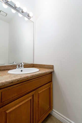 Foto del edificio - 11482 Moorpark St