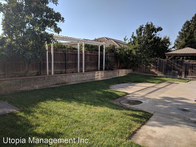 Foto del edificio - 4 br, 3 bath House - 8532 Geranium Way