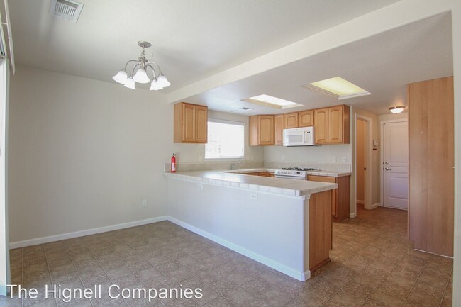 Building Photo - 3 br, 2 bath House - 1026 Monterra Ln.