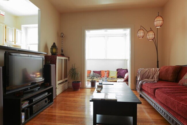 Living Room + Den/Sunroom - 1910 Kalorama Rd NW