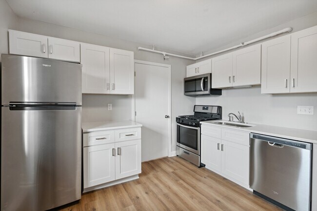 Foto del edificio - 307 Lynn Ave