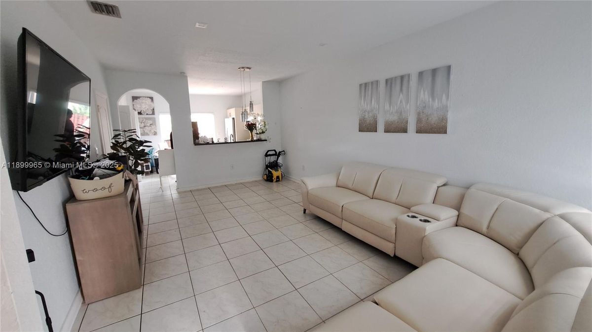 Foto del edificio - 17084 SW 138th Ct