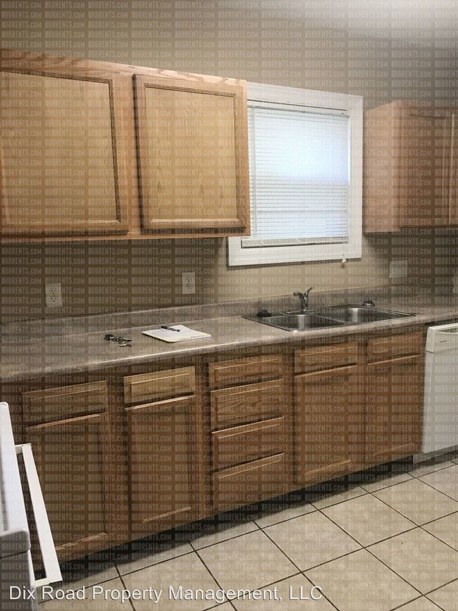 Building Photo - 3 br, 1 bath House - 423 Miami Street,
