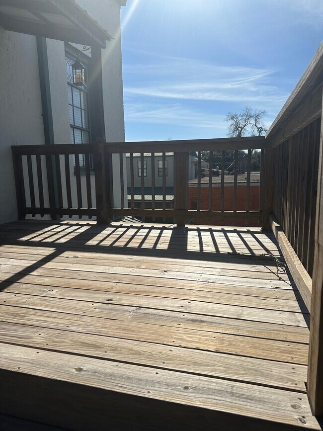 Foto del edificio - 519 Spring St