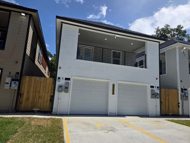 Building Photo - 8406 De Priest St